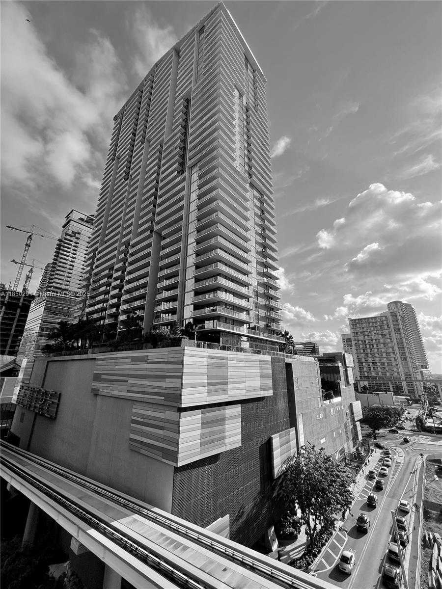 Small Image of 31 SOUTH EAST 6TH ST #1101, Miami Number 26