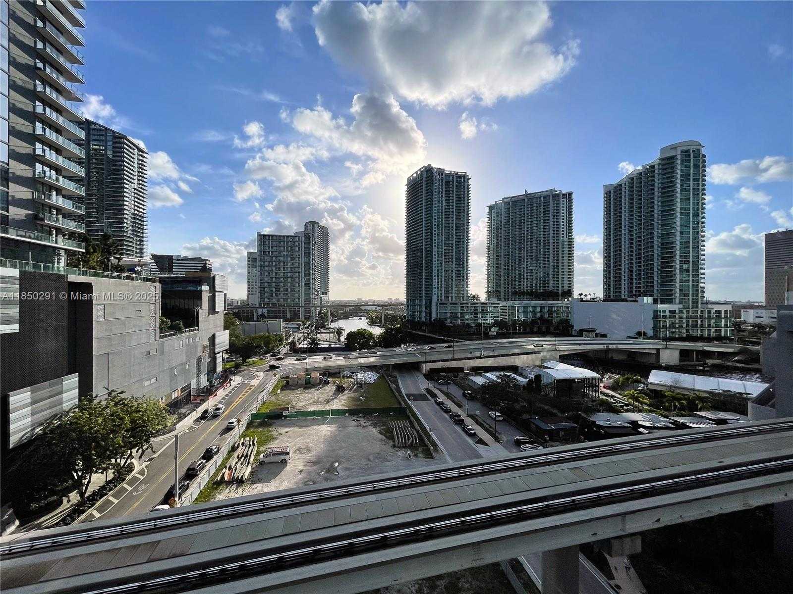 Small Image of 31 SOUTH EAST 6TH ST #1101, Miami Number 28