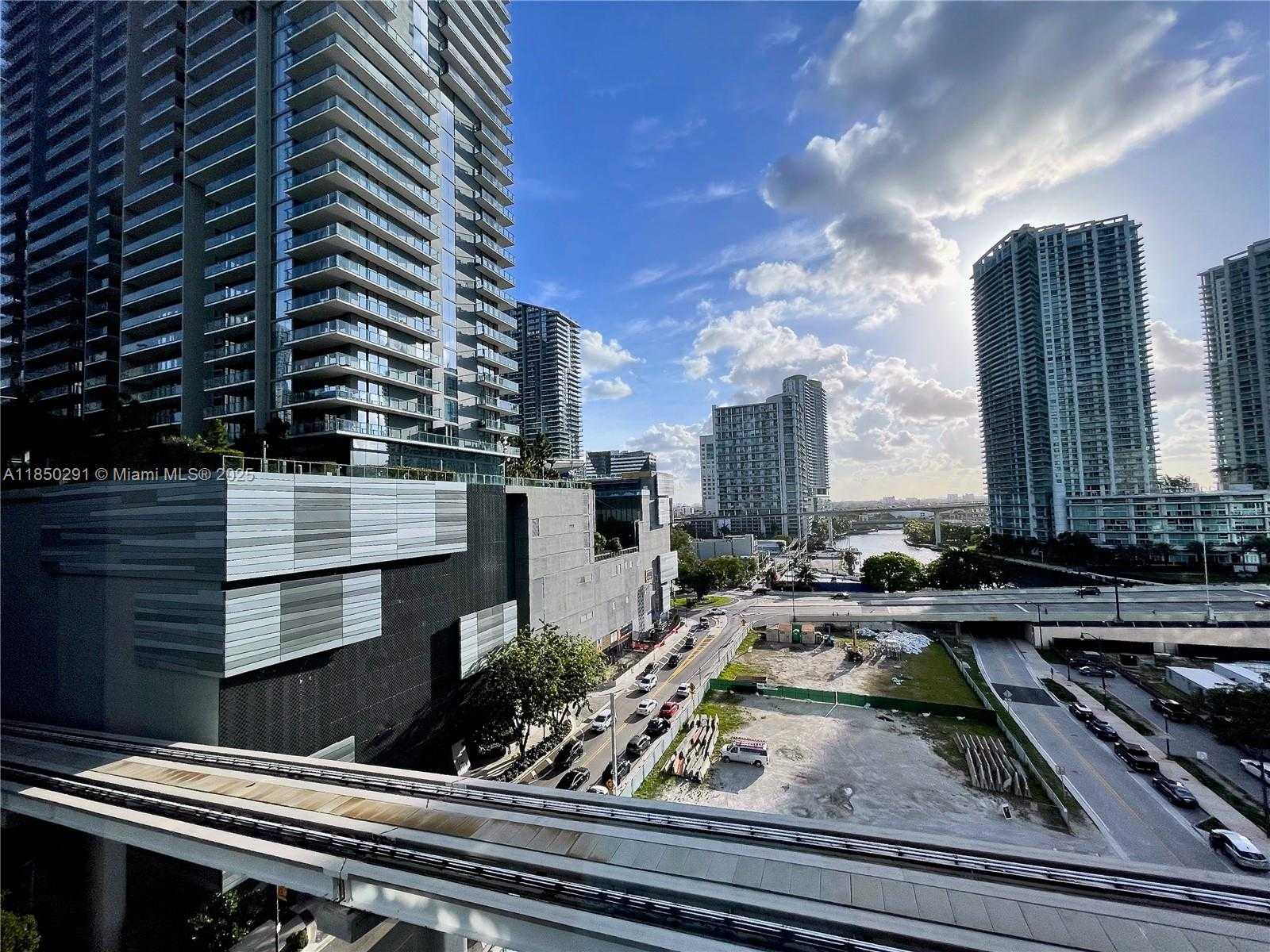 Small Image of 31 SOUTH EAST 6TH ST #1101, Miami Number 29