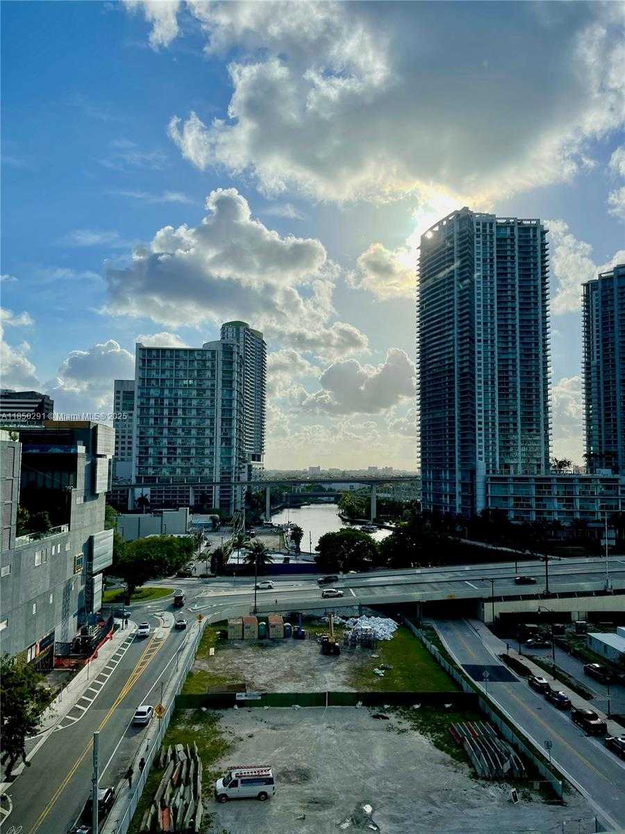 Small Image of 31 SOUTH EAST 6TH ST #1101, Miami Number 40