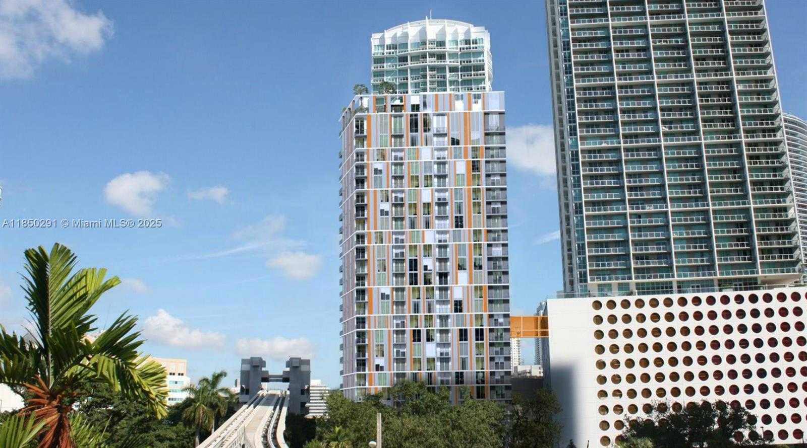 Small Image of 31 SOUTH EAST 6TH ST #1101, Miami Number 42