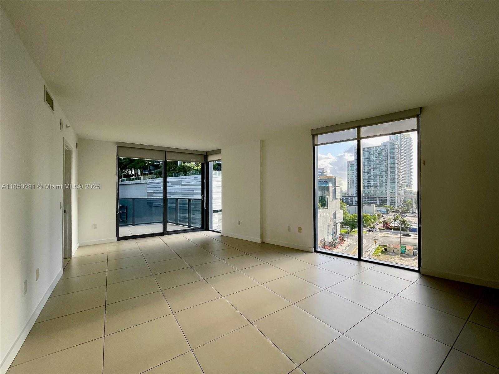 Small Image of 31 SOUTH EAST 6TH ST #1101, Miami Number 9