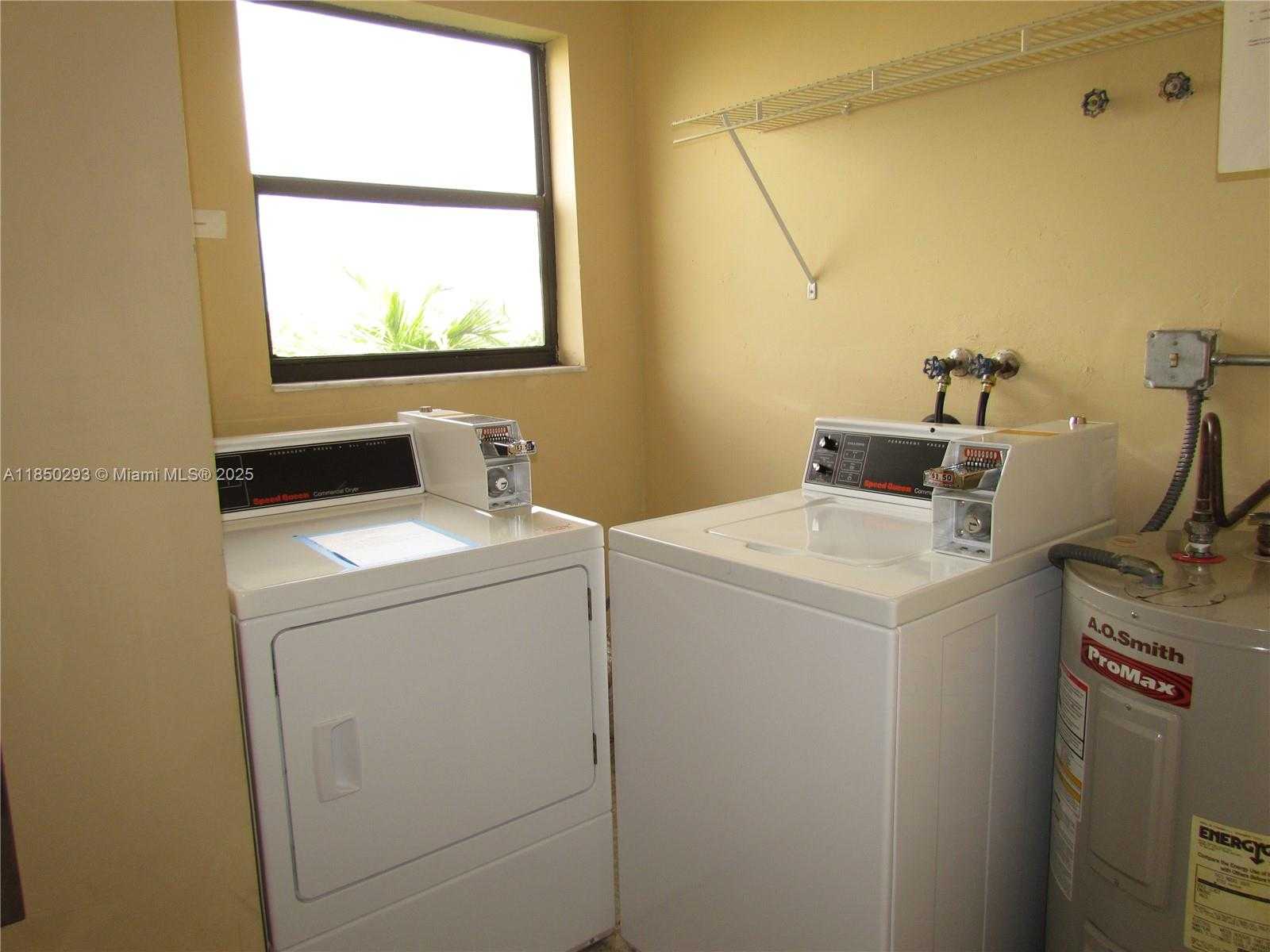 Small Image of 10000 BAY HARBOR TER #401-A, Bay Harbor Islands Number 13