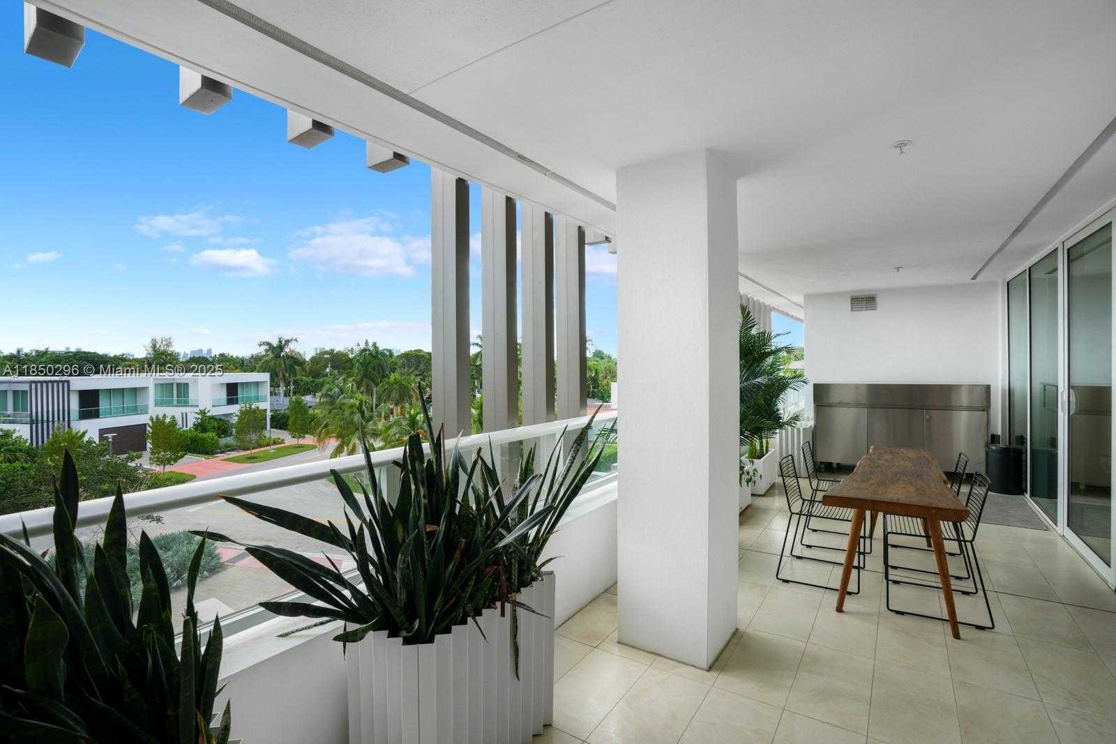 Small Image of 4701 NORTH MERIDIAN AVE #417, Miami Beach Number 2