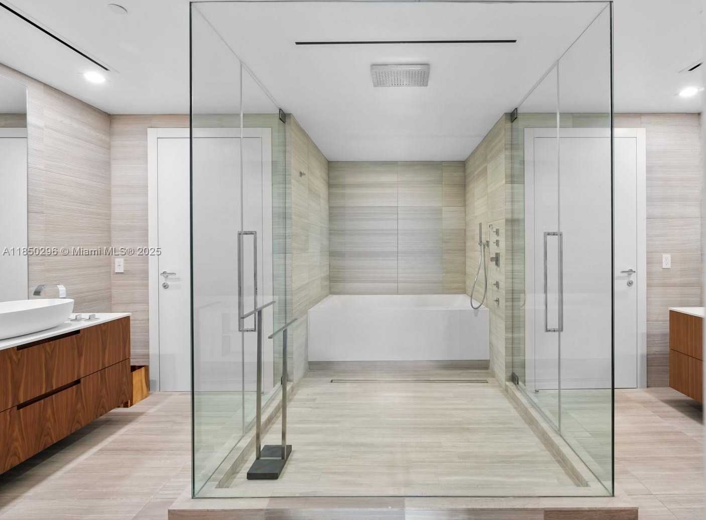 Small Image of 4701 NORTH MERIDIAN AVE #417, Miami Beach Number 5
