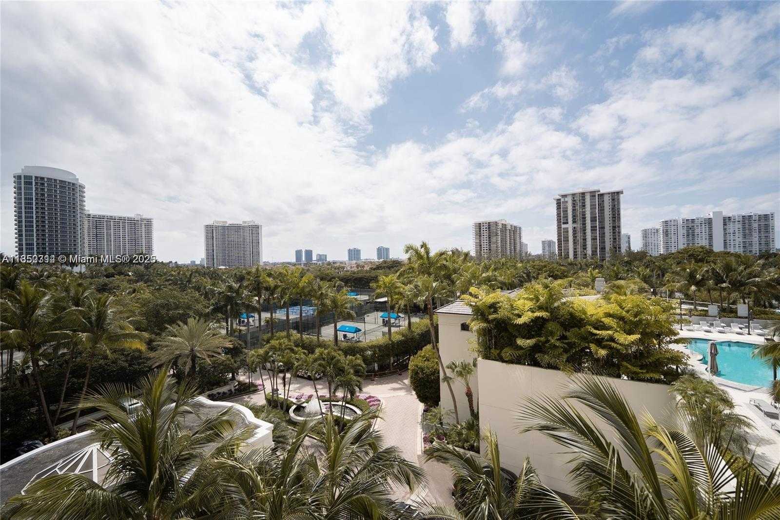 Small Image of 7000 ISLAND BLVD #608, Aventura Number 24