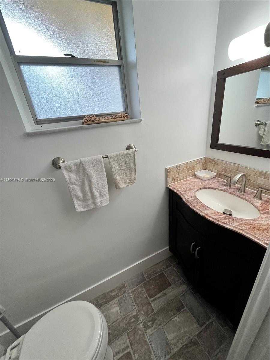 Small Image of 2810 NORTH EAST 201ST TER #G108, Aventura Number 9