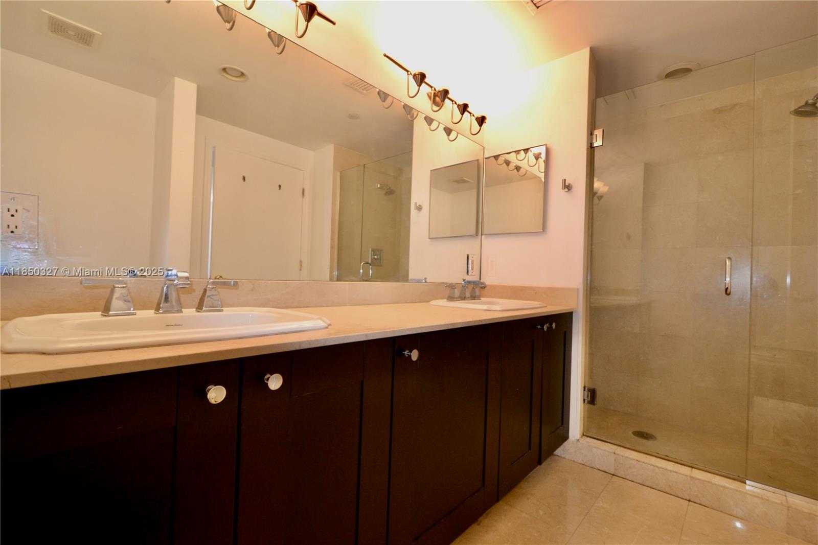 Small Image of 4100 SALZEDO ST #919, Coral Gables Number 10