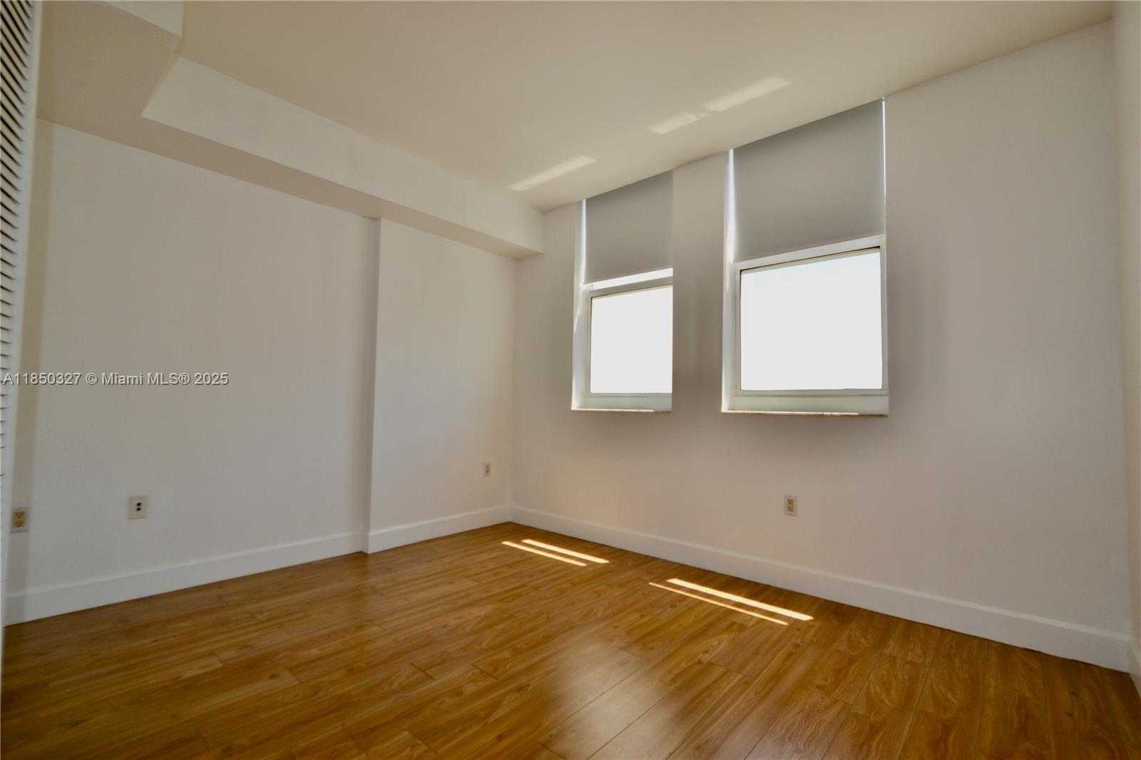Small Image of 4100 SALZEDO ST #919, Coral Gables Number 13