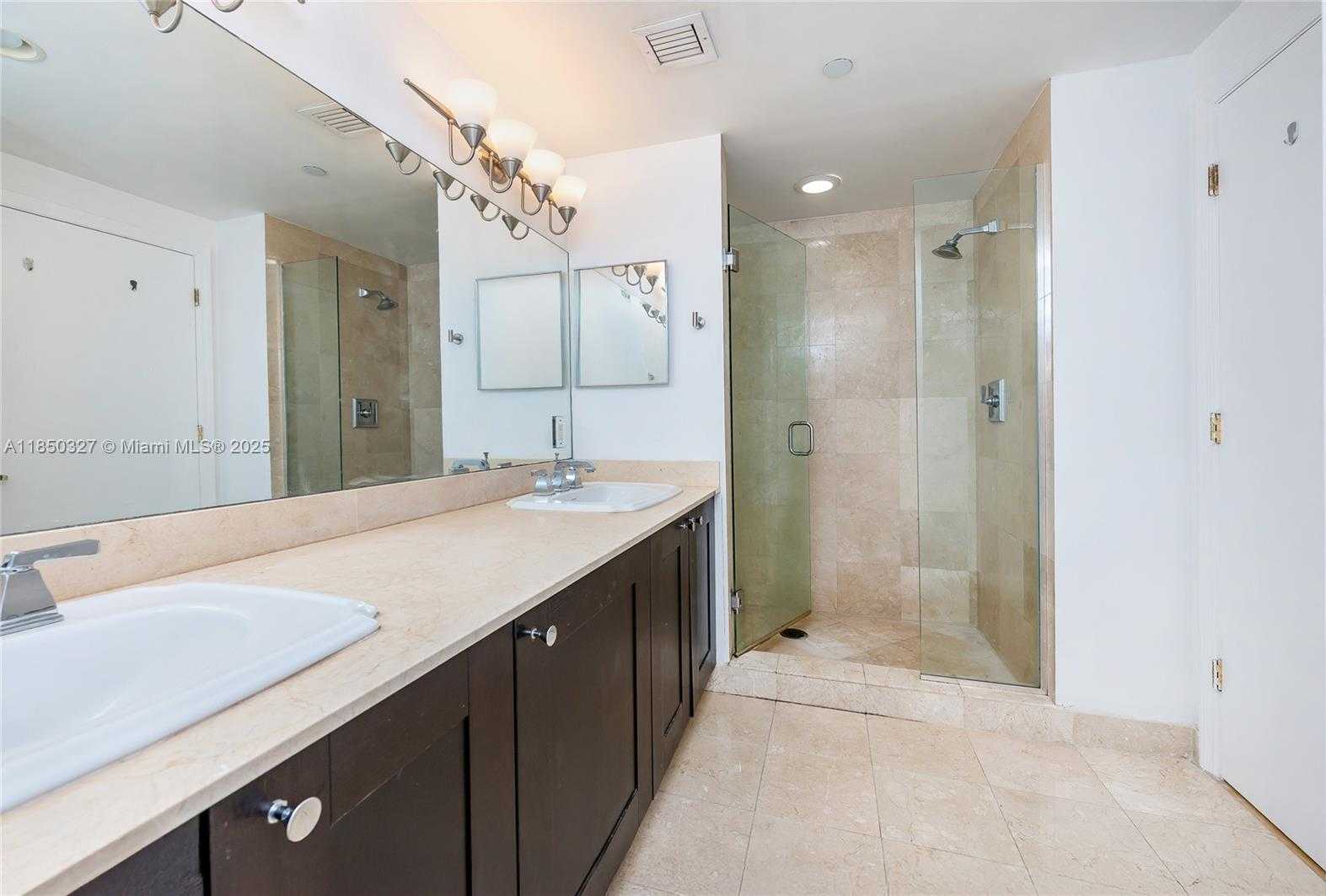 Small Image of 4100 SALZEDO ST #919, Coral Gables Number 19