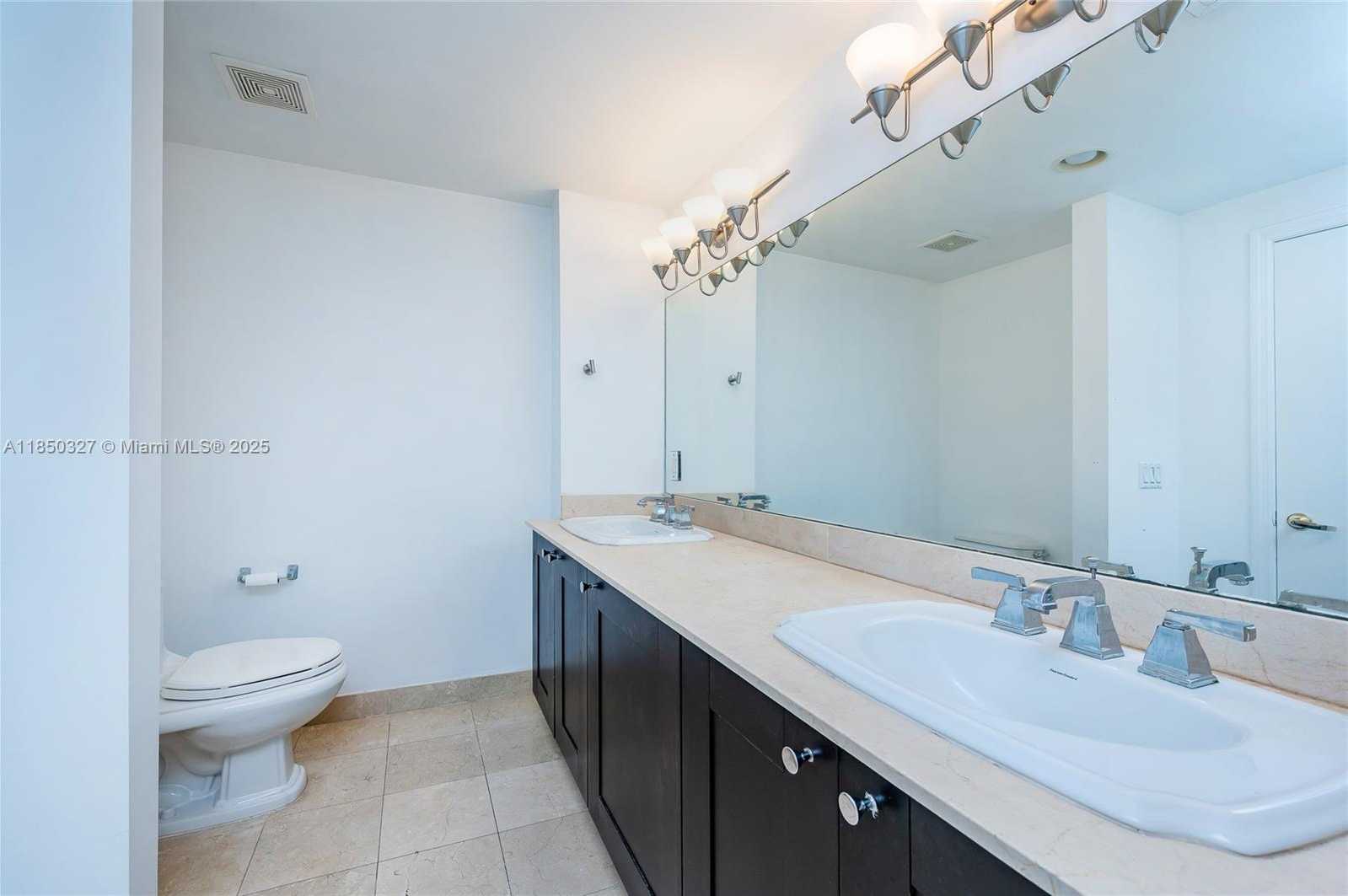 Small Image of 4100 SALZEDO ST #919, Coral Gables Number 20