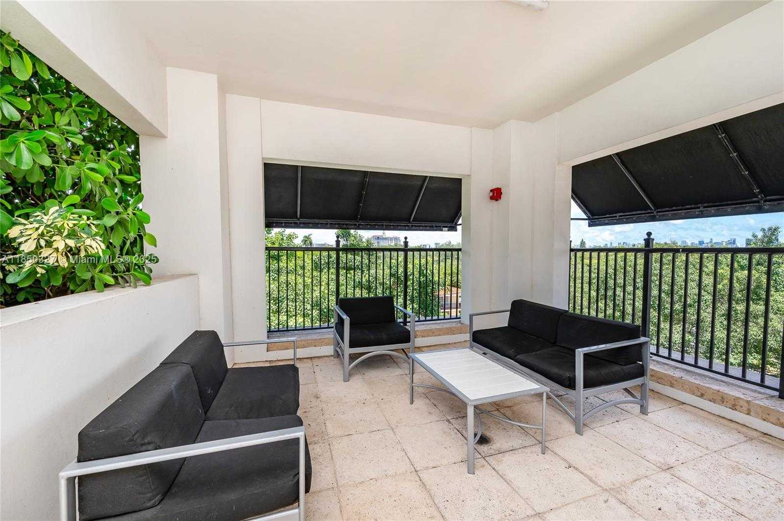 Small Image of 4100 SALZEDO ST #919, Coral Gables Number 35