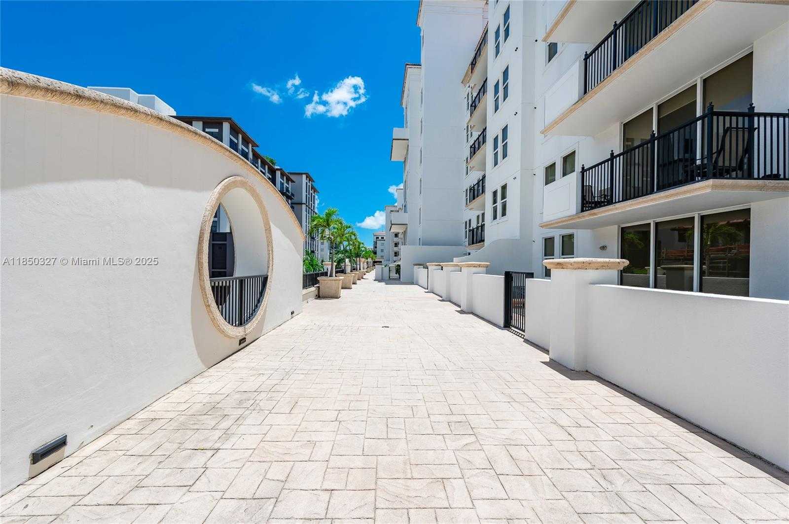 Small Image of 4100 SALZEDO ST #919, Coral Gables Number 36