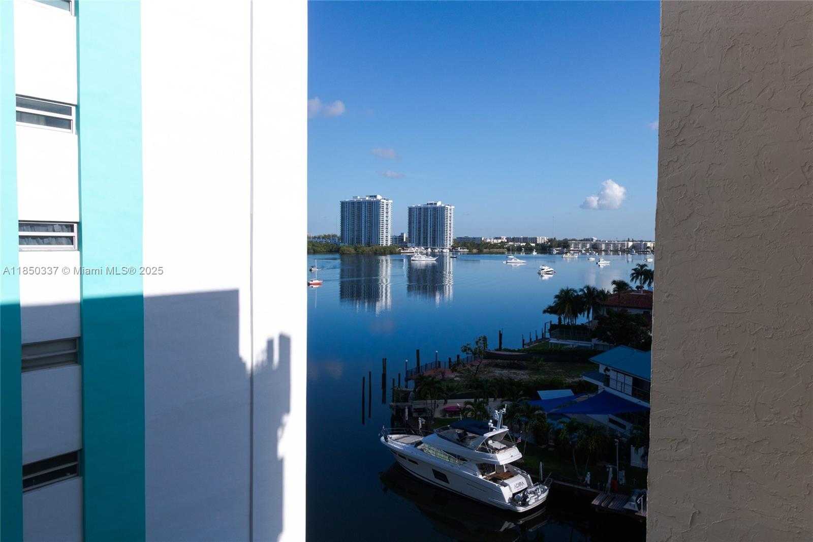 Small Image of 2903 NORTH MIAMI BEACH BLVD #808, North Miami Beach Number 11