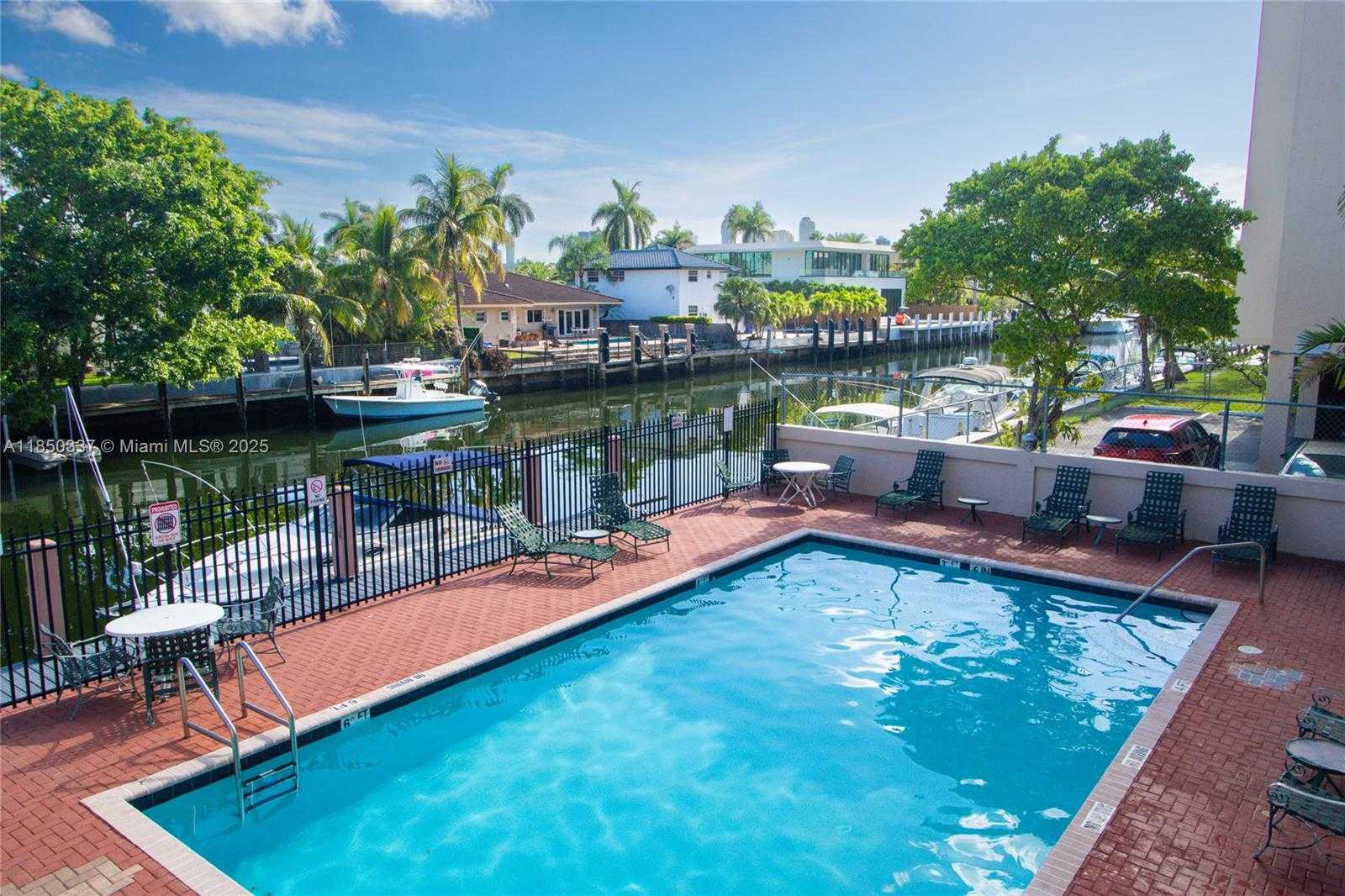 Small Image of 2903 NORTH MIAMI BEACH BLVD #808, North Miami Beach Number 15