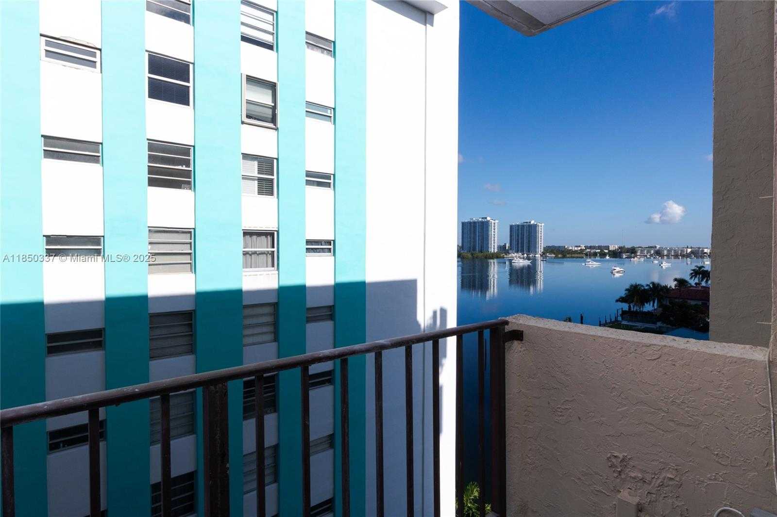 Small Image of 2903 NORTH MIAMI BEACH BLVD #808, North Miami Beach Number 16