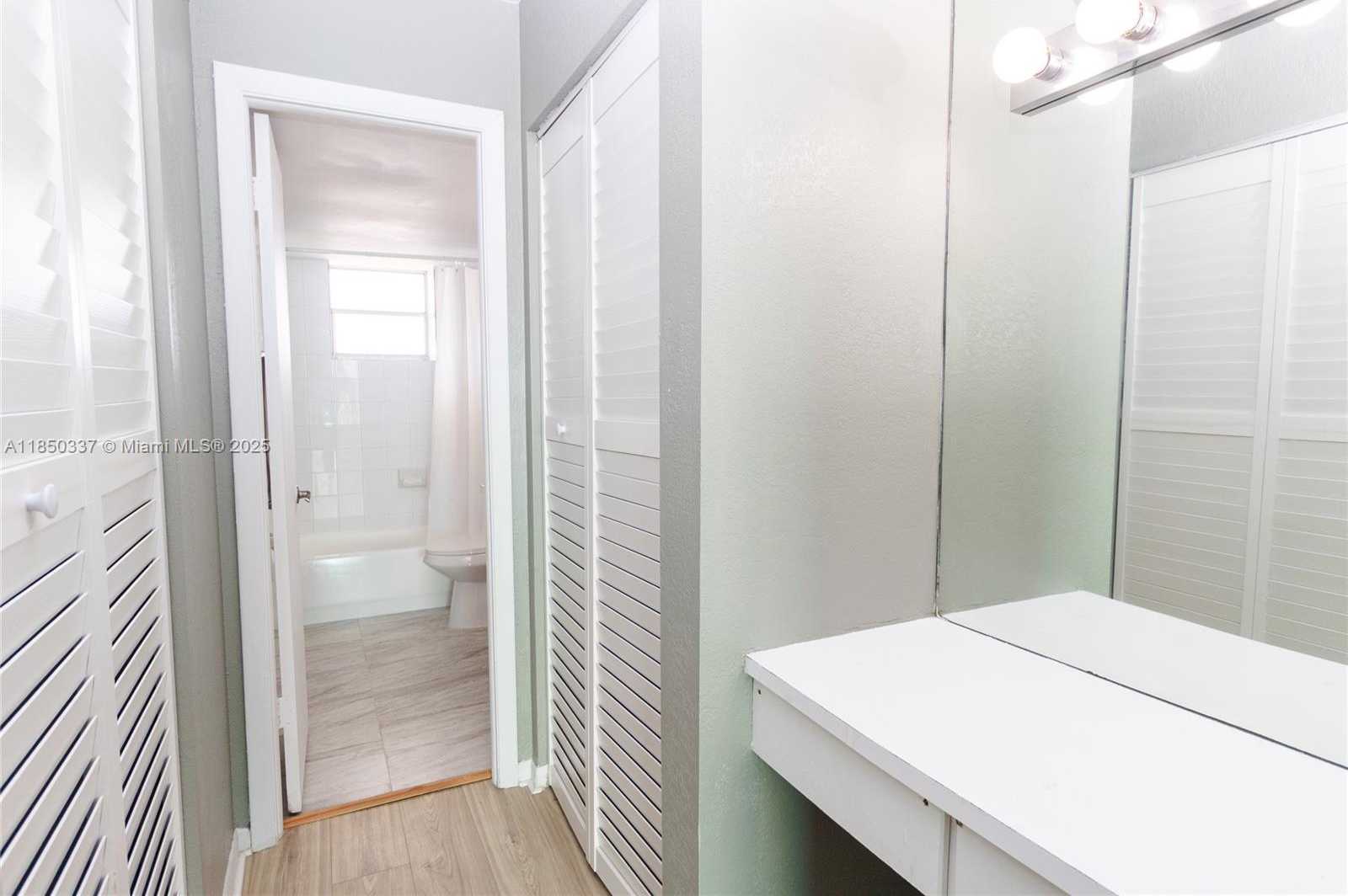 Small Image of 2903 NORTH MIAMI BEACH BLVD #808, North Miami Beach Number 27