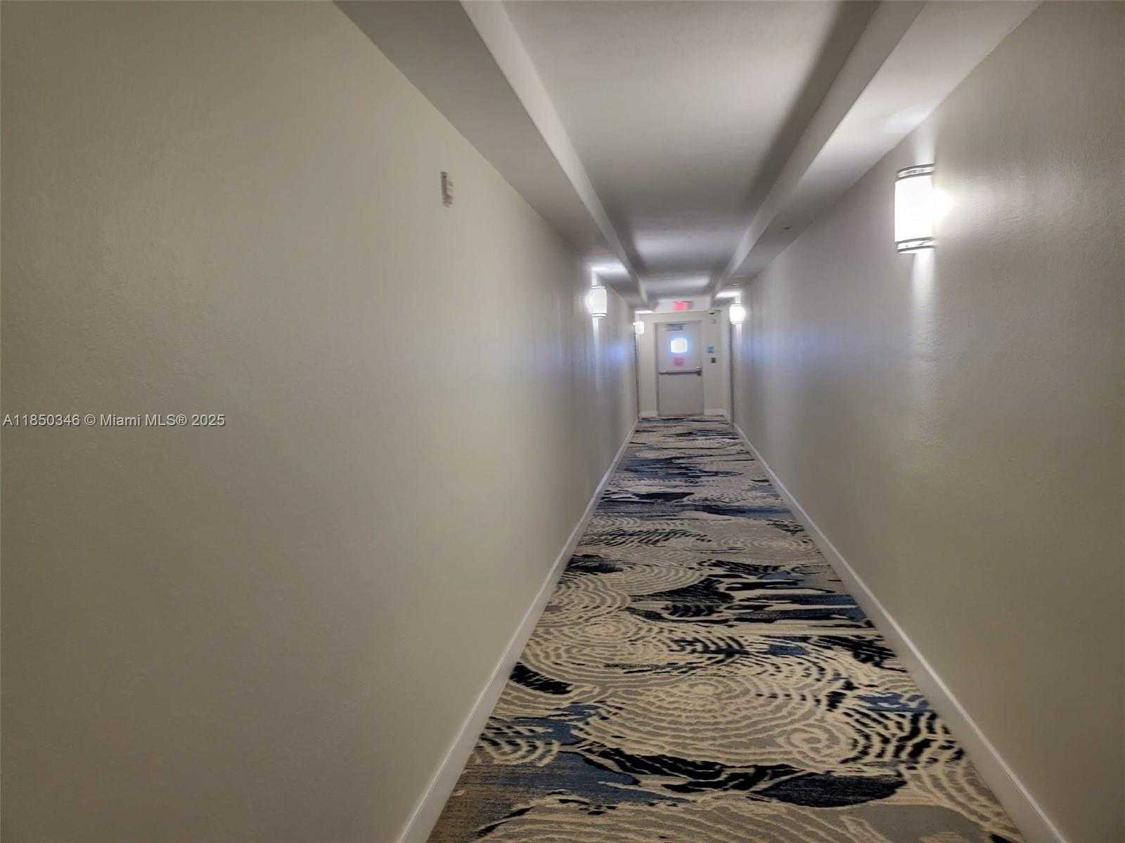 Small Image of 3001 SOUTH OCEAN DR #639, Hollywood Number 12