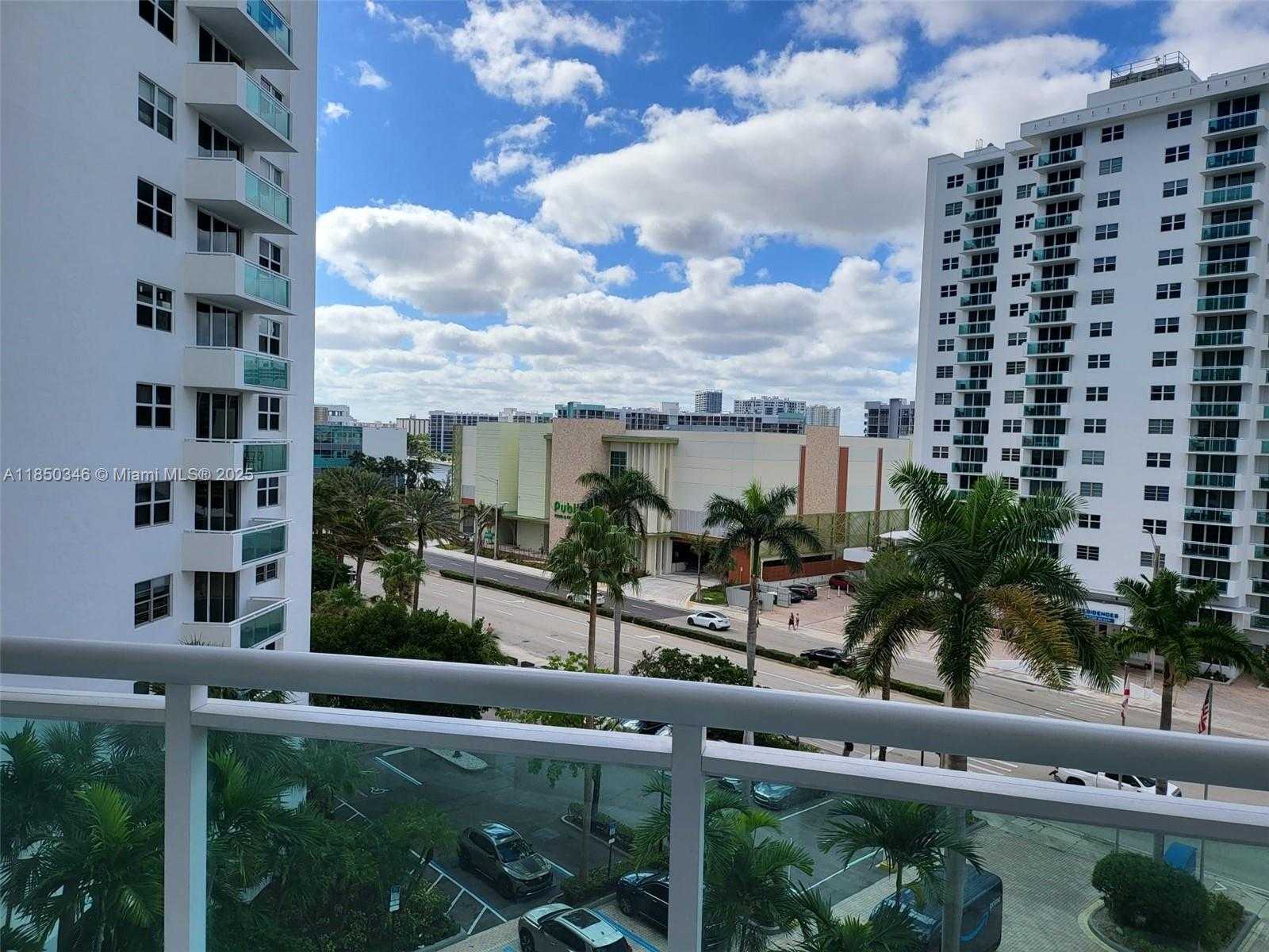 Small Image of 3001 SOUTH OCEAN DR #639, Hollywood Number 15