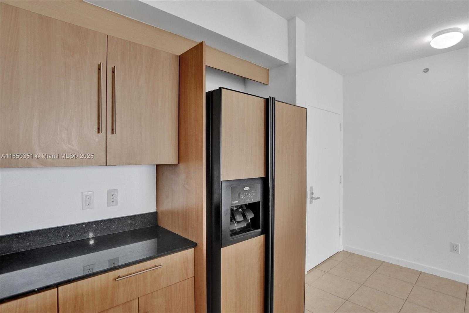 Small Image of 335 SOUTH BISCAYNE BLVD #2501, Miami Number 15