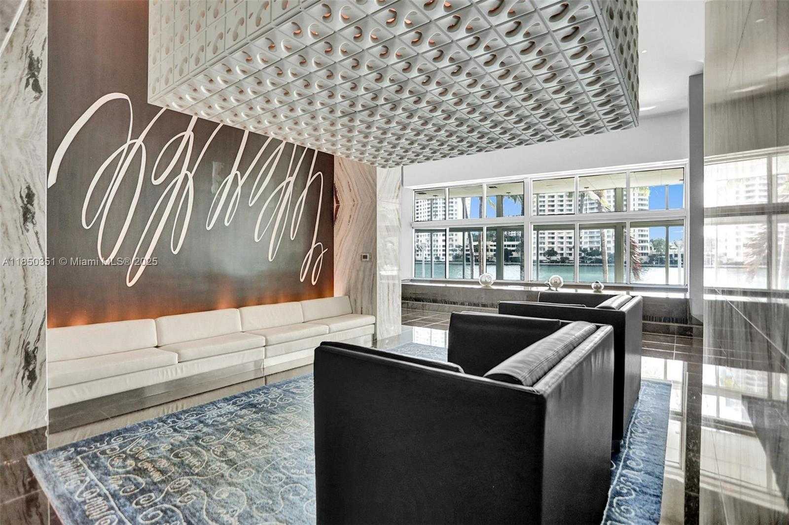 Small Image of 335 SOUTH BISCAYNE BLVD #2501, Miami Number 25