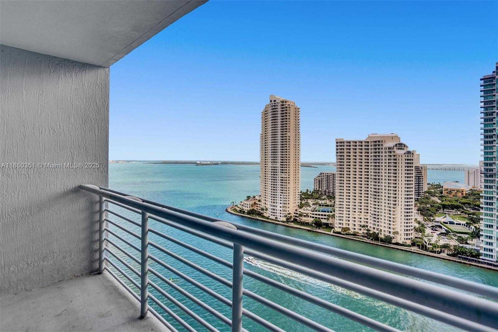 Small Image of 335 SOUTH BISCAYNE BLVD #2501, Miami Number 3