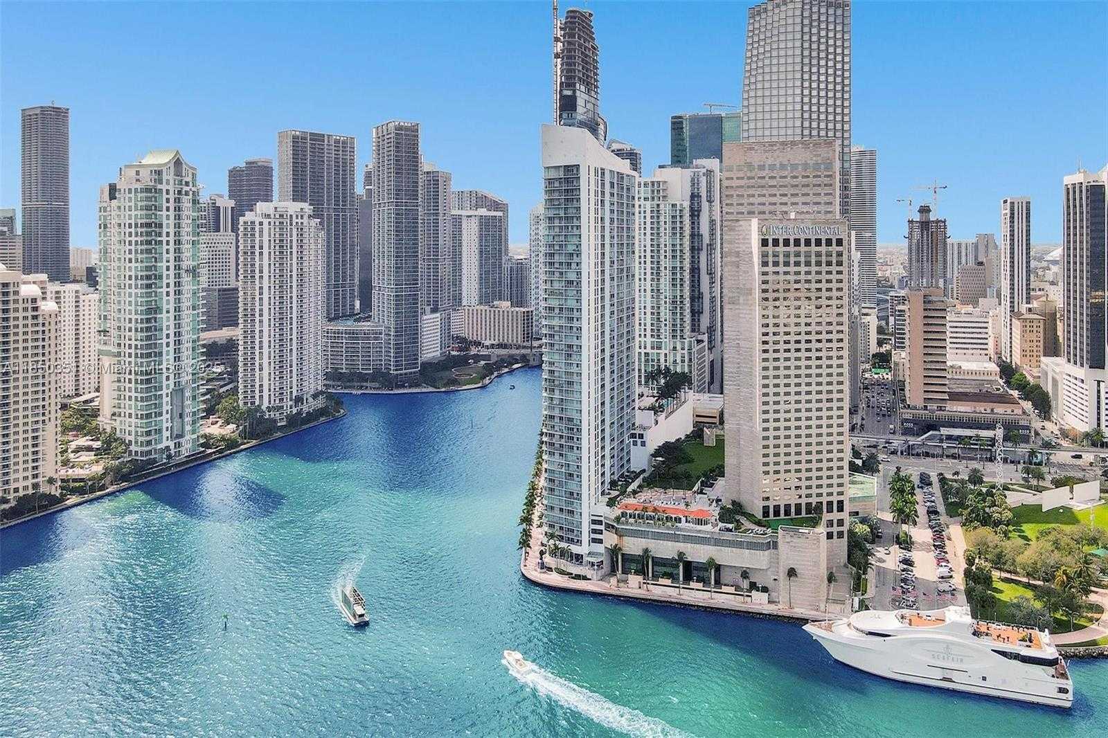 Small Image of 335 SOUTH BISCAYNE BLVD #2501, Miami Number 33