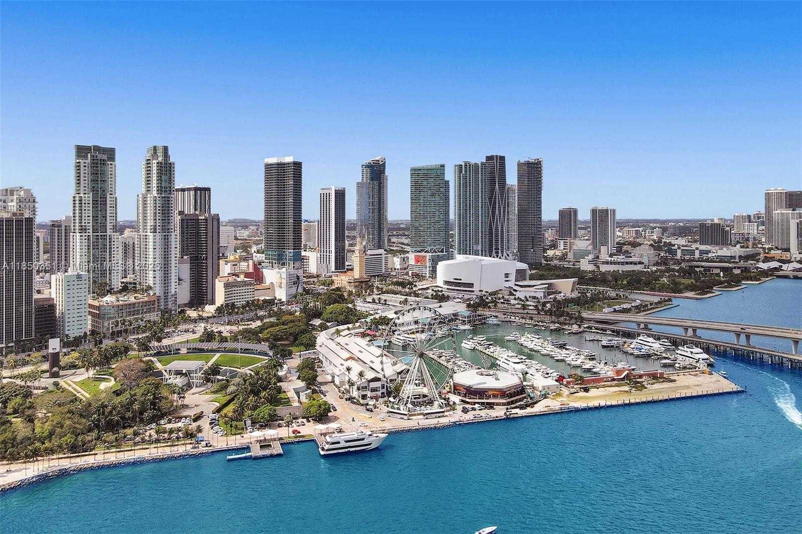 Small Image of 335 SOUTH BISCAYNE BLVD #2501, Miami Number 37