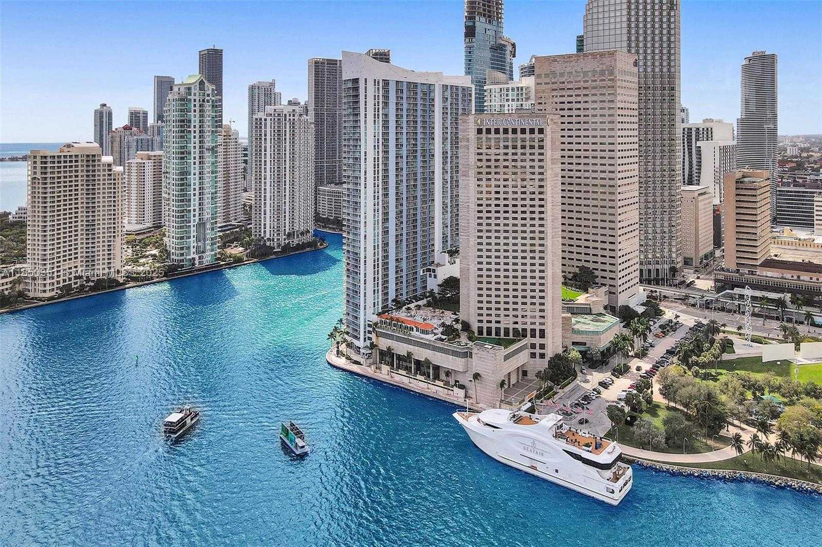 Small Image of 335 SOUTH BISCAYNE BLVD #2501, Miami Number 38