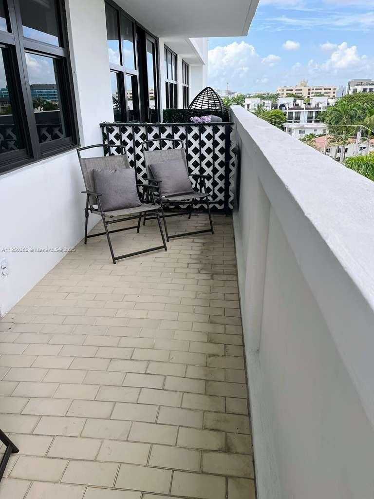 Small Image of 10101 EAST BAY HARBOR DR #610, Bay Harbor Islands Number 10