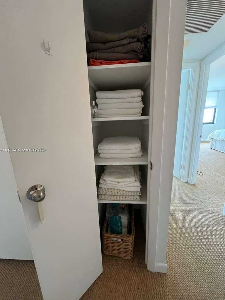 Small Image of 10101 EAST BAY HARBOR DR #610, Bay Harbor Islands Number 12