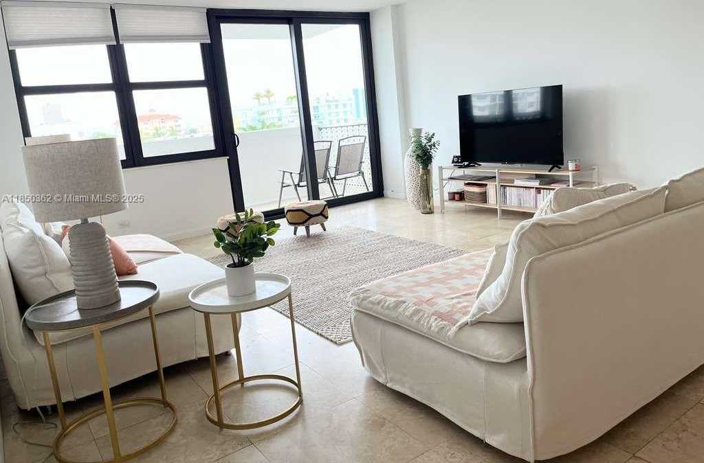 Small Image of 10101 EAST BAY HARBOR DR #610, Bay Harbor Islands Number 2