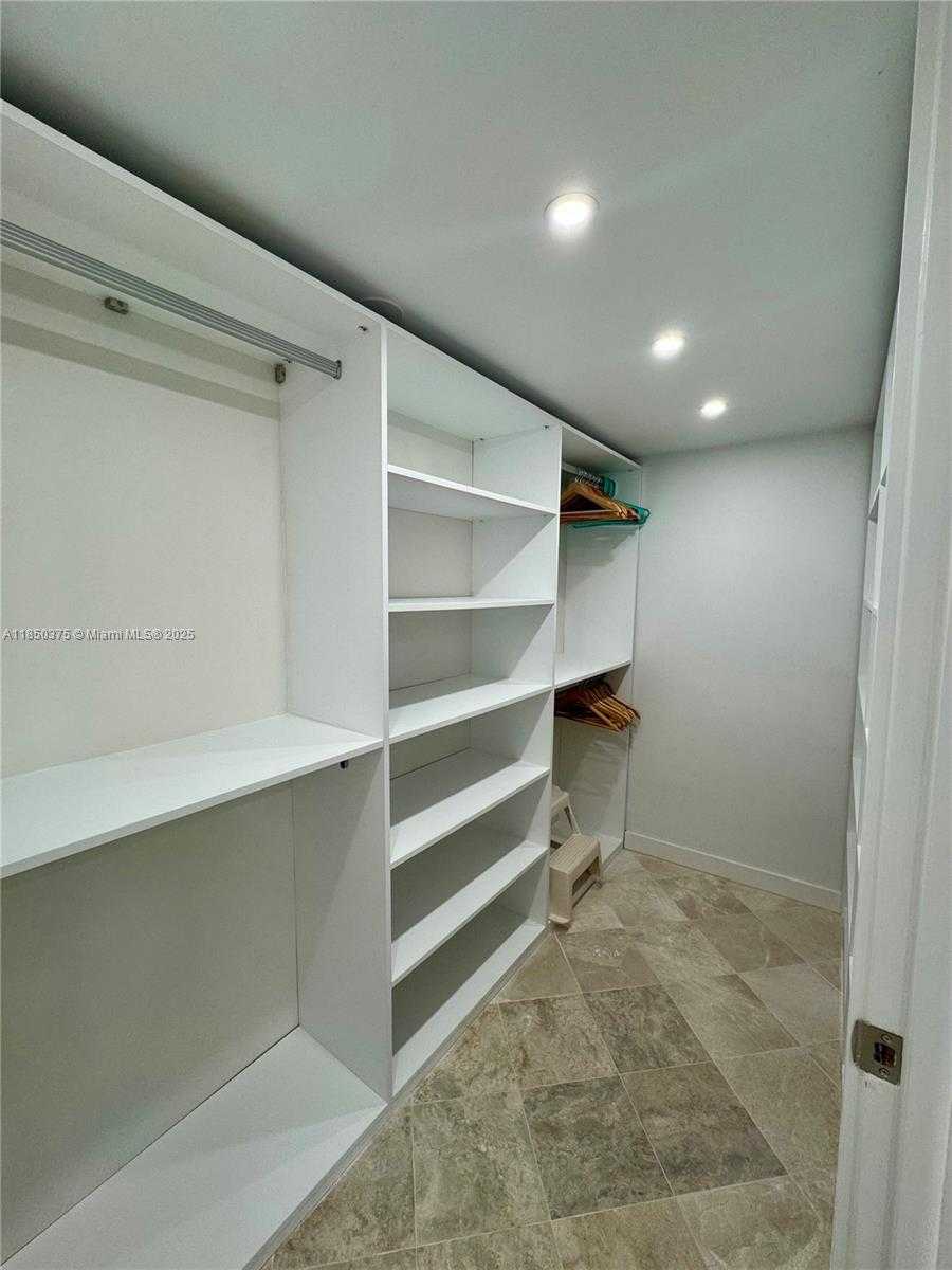 Small Image of 1111 CRANDON BLVD #A404, Key Biscayne Number 24