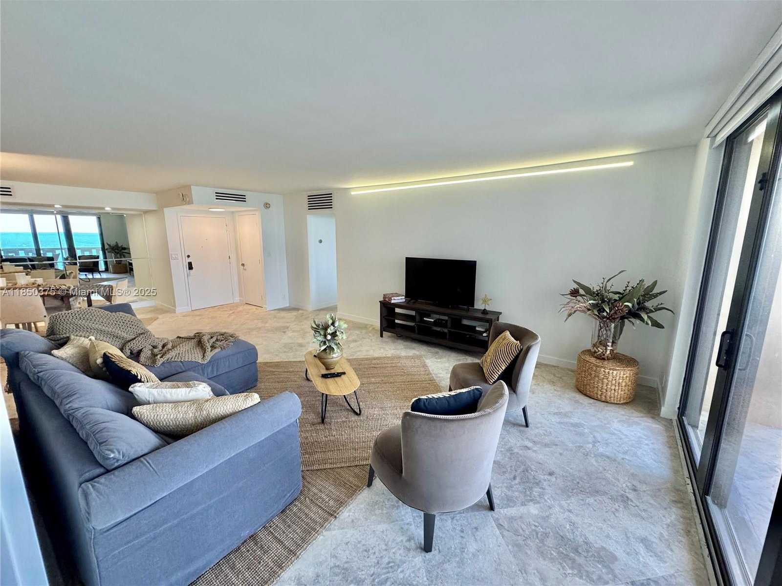 Small Image of 1111 CRANDON BLVD #A404, Key Biscayne Number 40