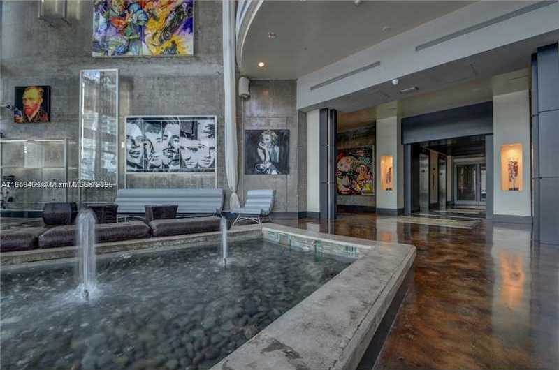 Small Image of 690 SOUTH WEST 1ST CT #1506, Miami Number 3