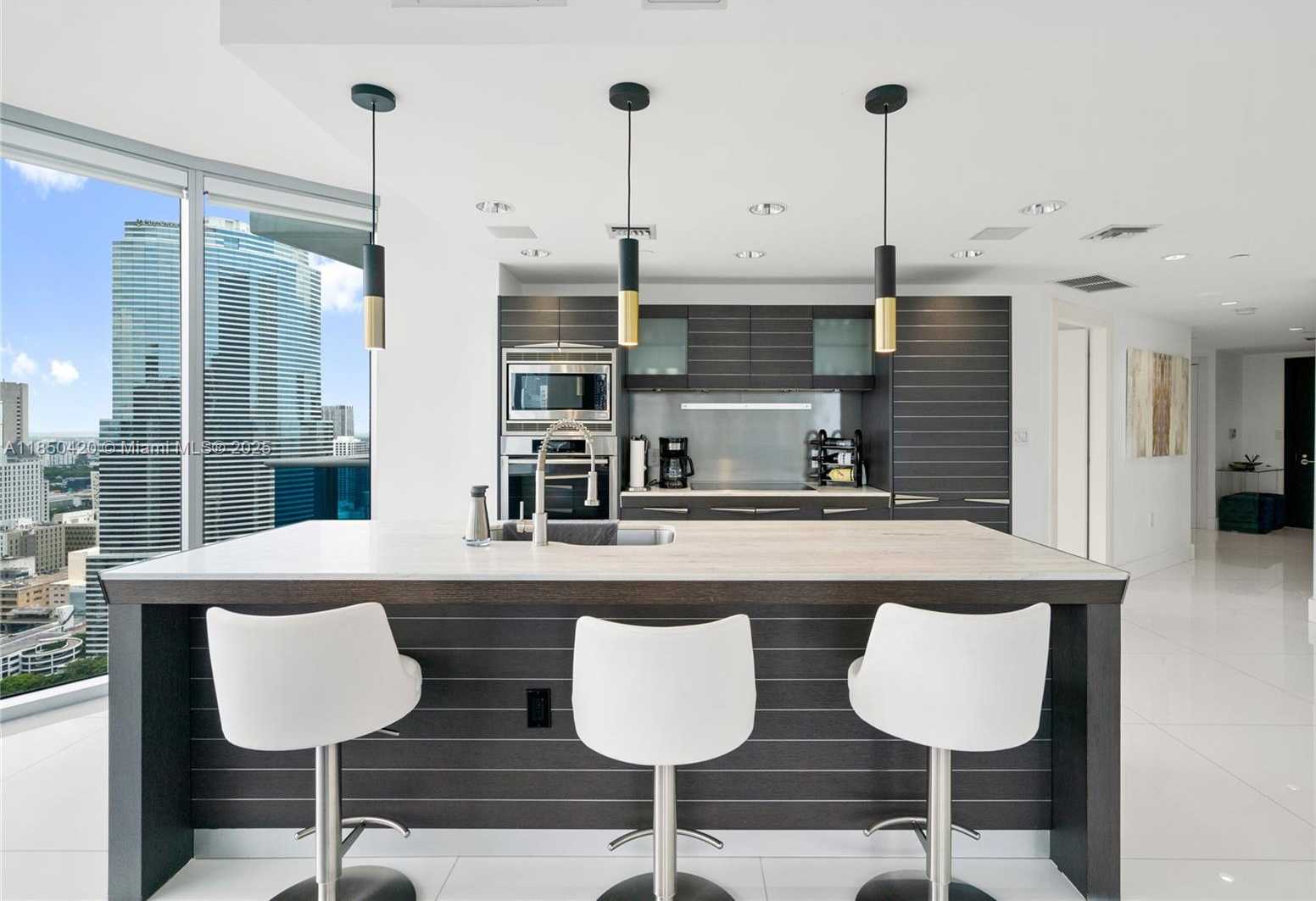 Small Image of 200 BISCAYNE BOULEVARD WAY #3802, Miami Number 9