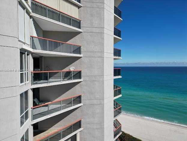 Small Image of 6767 COLLINS AVE #1608, Miami Beach Number 14