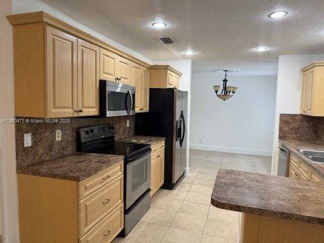 Small Image of 1328 NORTH WEST 86TH WAY #1328, Coral Springs Number 25