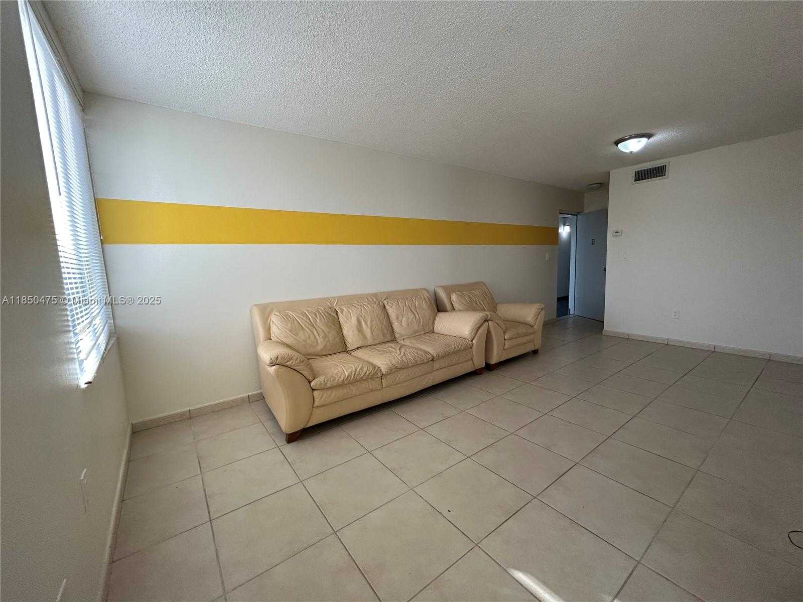 Small Image of 250 180TH DR #508, Sunny Isles Beach Number 21