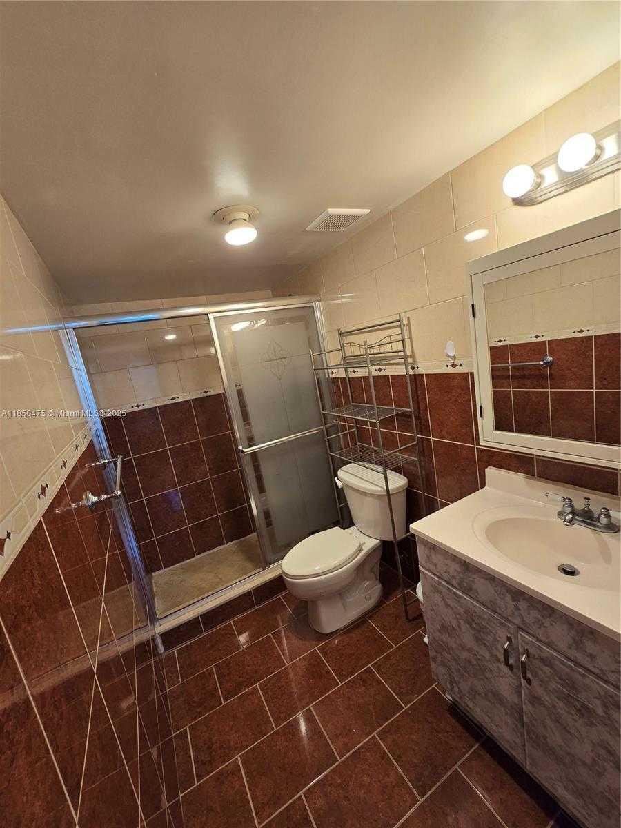 Small Image of 250 180TH DR #508, Sunny Isles Beach Number 44