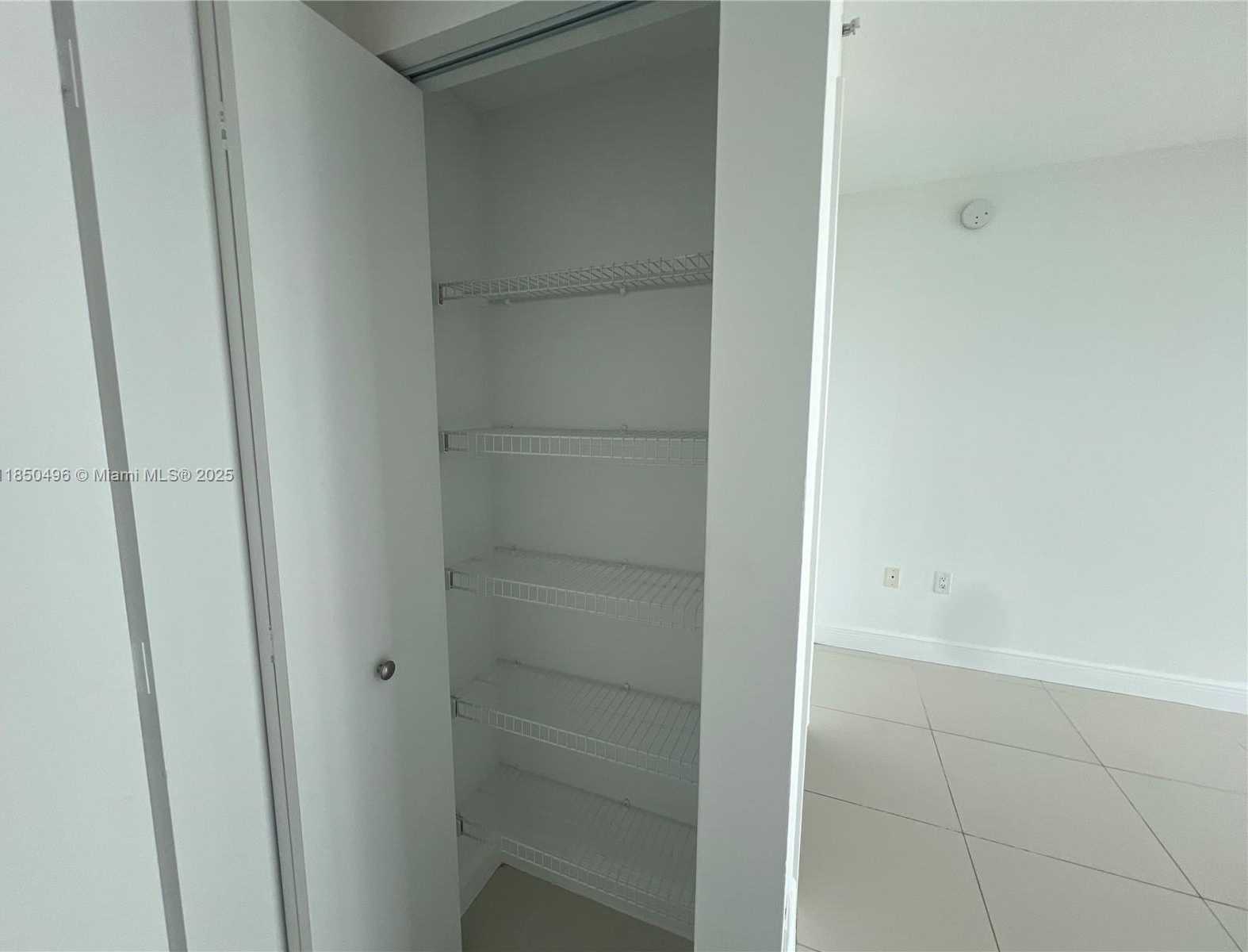 Small Image of 1861 NORTH WEST S RIVER DR #1701, Miami Number 11