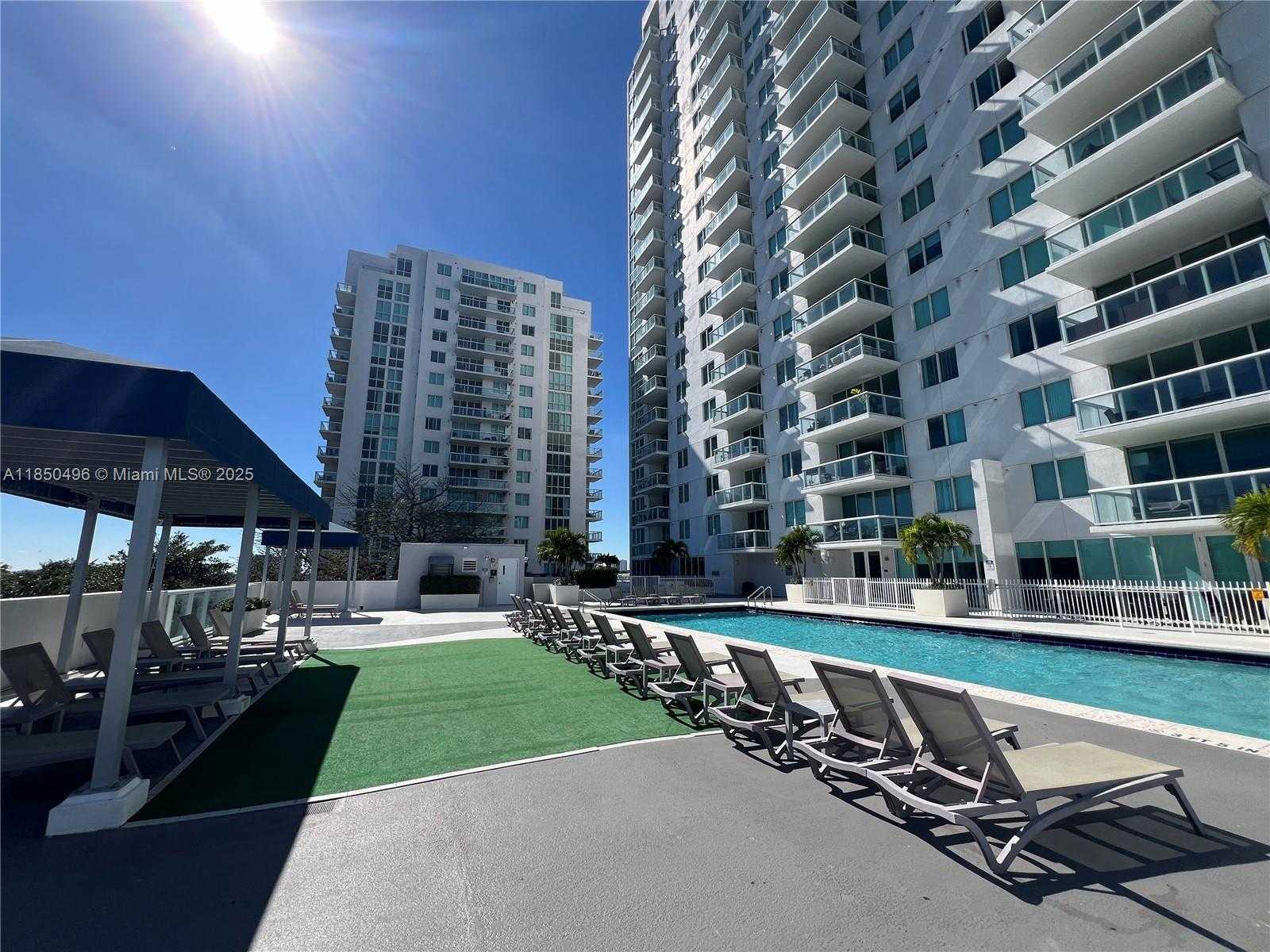 Small Image of 1861 NORTH WEST S RIVER DR #1701, Miami Number 19