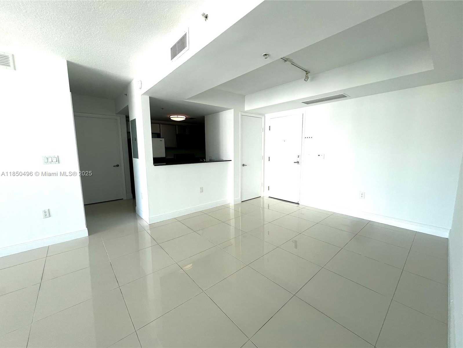 Small Image of 1861 NORTH WEST S RIVER DR #1701, Miami Number 4