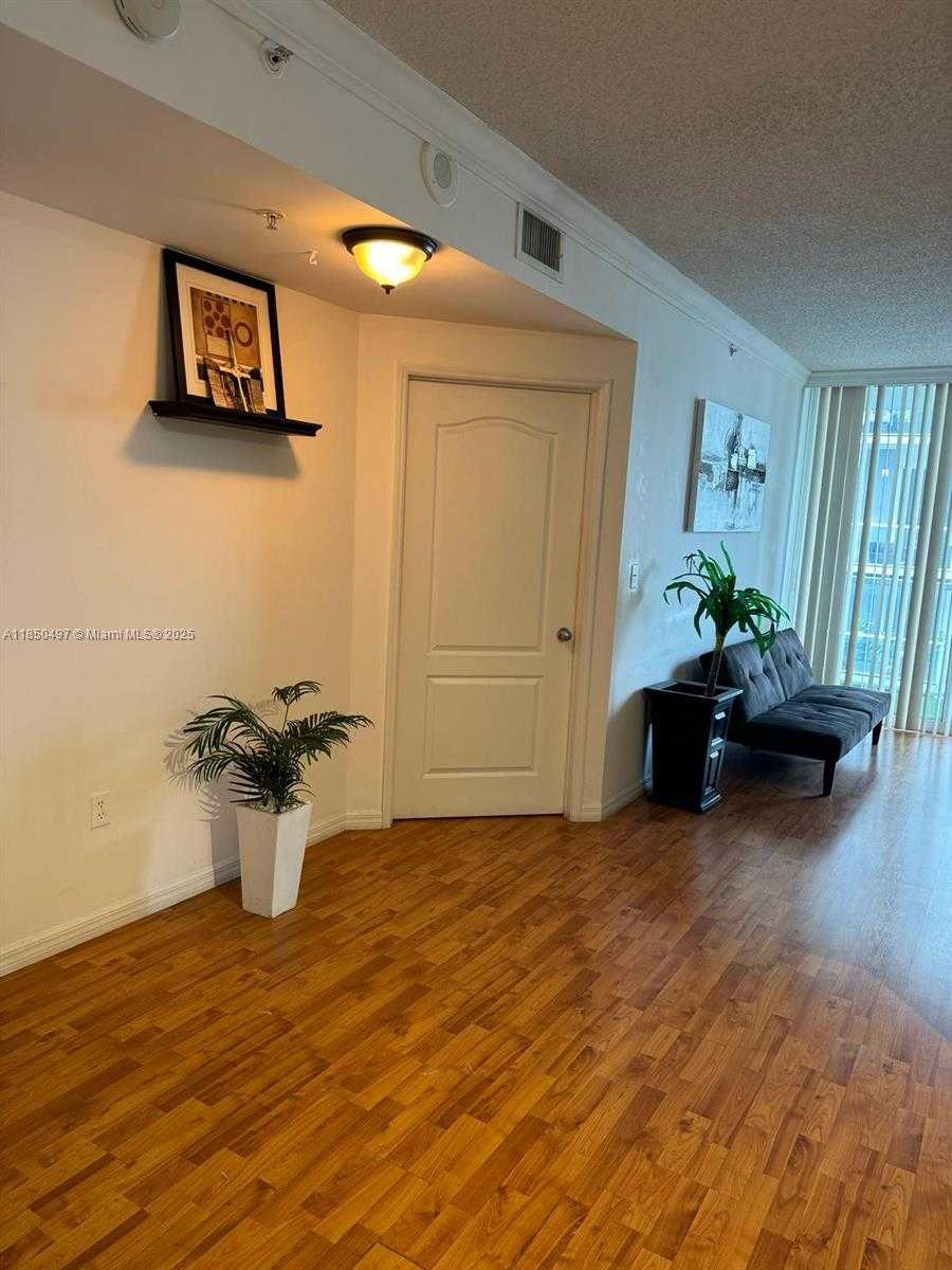 Small Image of 5085 NORTH WEST 7TH ST #605, Miami Number 8