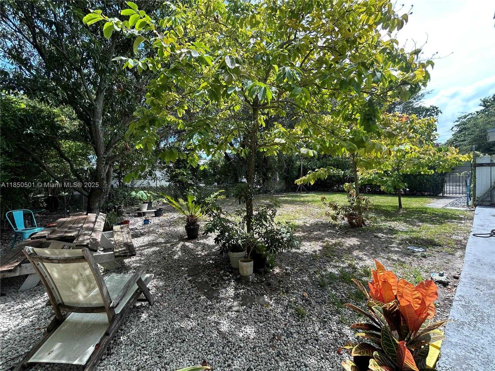 Small Image of 110 NORTH EAST 56TH ST #110, Miami Number 20