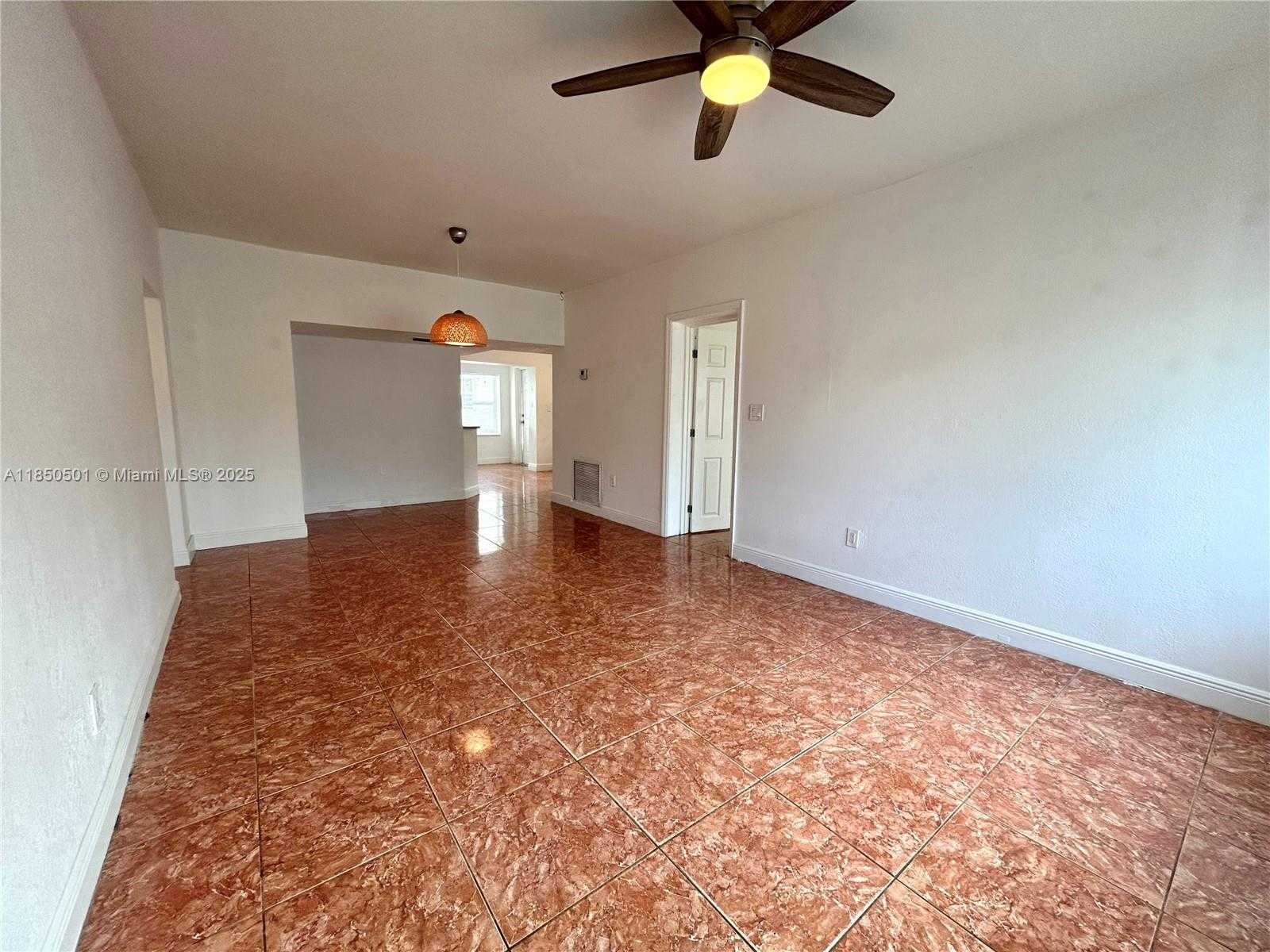 Small Image of 110 NORTH EAST 56TH ST #110, Miami Number 5