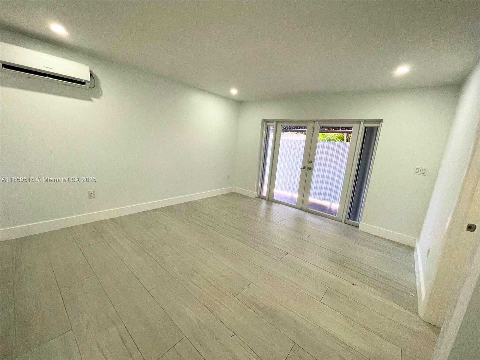 Small Image of 20020 NORTH WEST 64TH CT #2, Hialeah Number 34