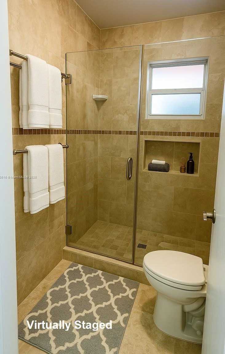 Small Image of 20020 NORTH WEST 64TH CT #2, Hialeah Number 4