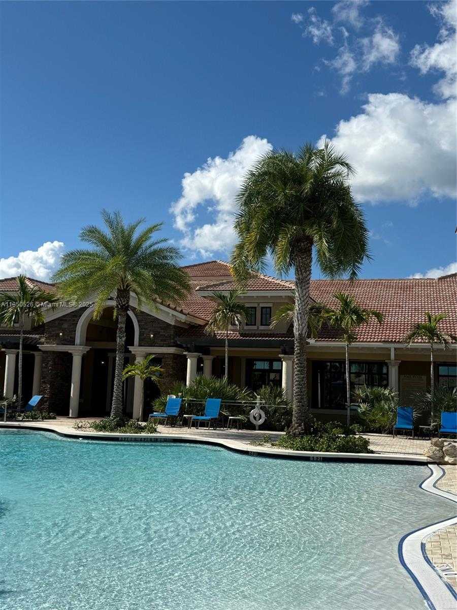 Small Image of 12150 SOUTH BASTILLE CIR S, Parkland Number 33