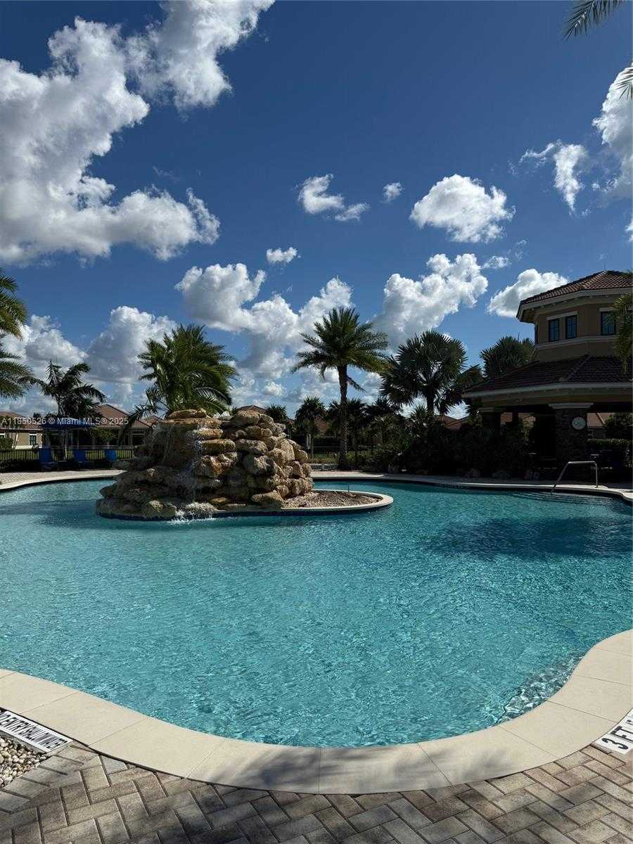 Small Image of 12150 SOUTH BASTILLE CIR S, Parkland Number 34